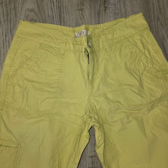 LOFT Marisa Cargo Capri Pants in Summer Yellow/Chartreuse Size 0 - Picture 3 of 8